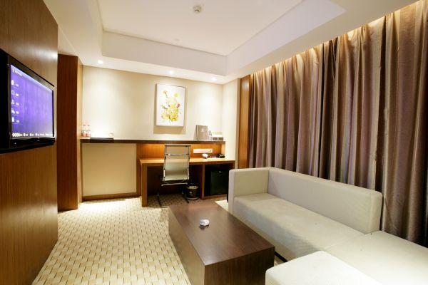 Hotel Heyi Xindi (Xinxiang)
